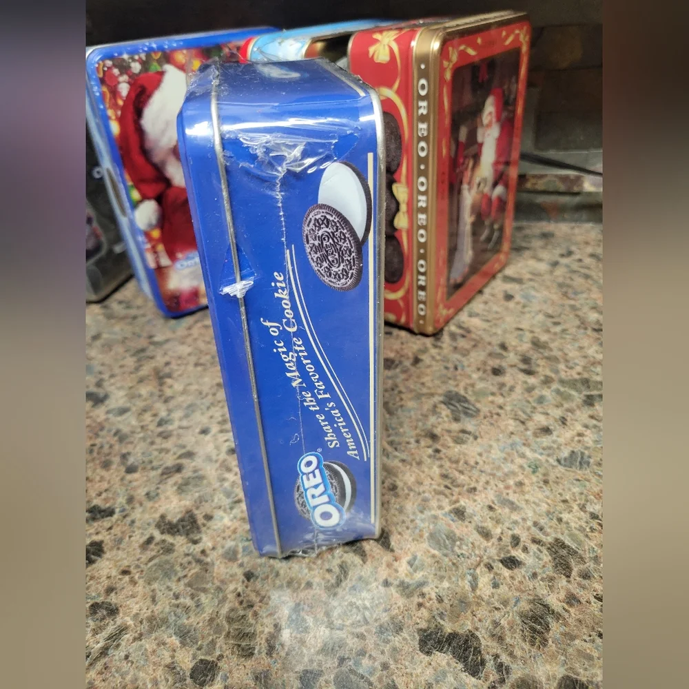 5 Vintage Oreo Christmas Tins‎ 1991, 1996, 1999, 2000, 2002 Excellent Condition